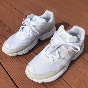 Adidas yung-1
